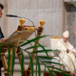 Papa Francisco oficializa o acesso de mulheres ao ministério do leitorado e acolitado