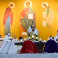 Missa dos Santos Óleos é realizada com restrições de público em Terra de Areia