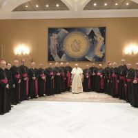 Dom Jaime Pedro Kohl e demais bispos do Rio Grande do Sul se reúnem com papa Francisco